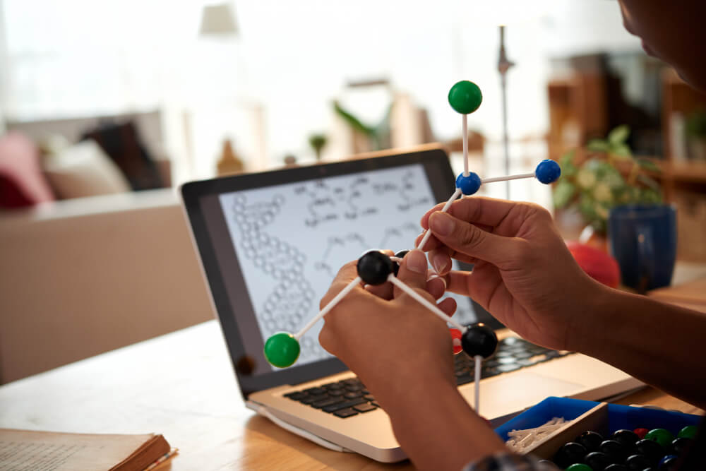 Find the Perfect Chemistry Course for You